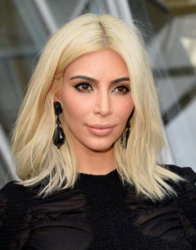 Do you remember back to 2012 when Kim Kardashian's blonde hair was the thing everyone talked about? Kim is known for being bold and trying new things and she is no stranger to blonde hair.