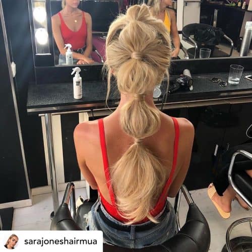 Bubble ponytails are the perfect summer hairstyle!