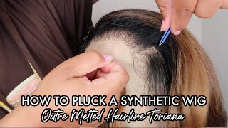 How I Pluck My Synthetic Wigs | Outre Melted Hairline Toriana (Dr Brown Sugar Swirl)