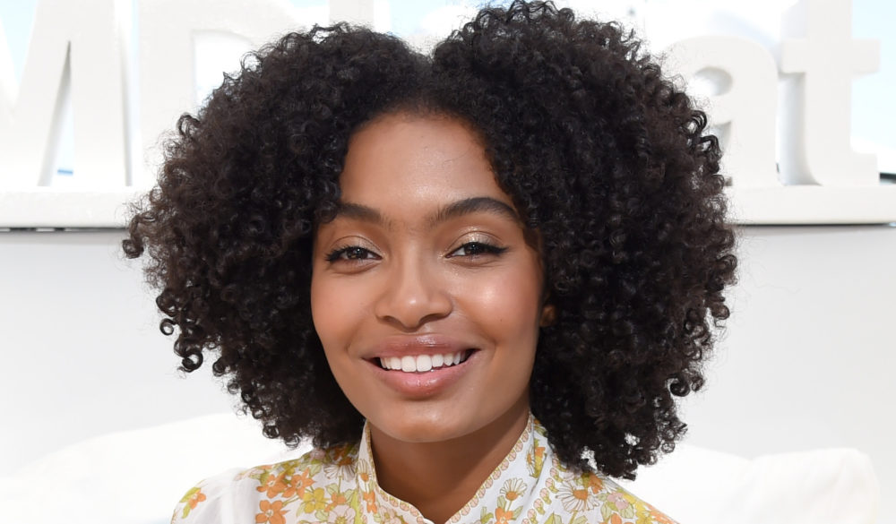 How To Get The Best Curls At Home According To A Celeb Stylist