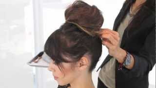 How To Do A Quick And Easy Updo For Parties