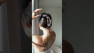 Claw Clip Hack! How To Style Your Claw Clip Hair Tutorial! Try This Easy Everyday Up Do!